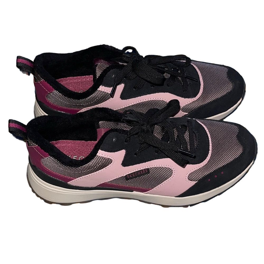 Stylish Black and Pink Women's Sneakers